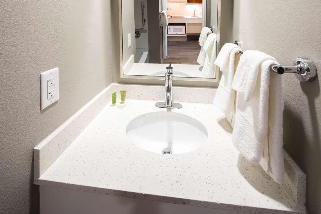 Uptown Suites Extended Stay Tampa Fl - Riverview Номер фото
